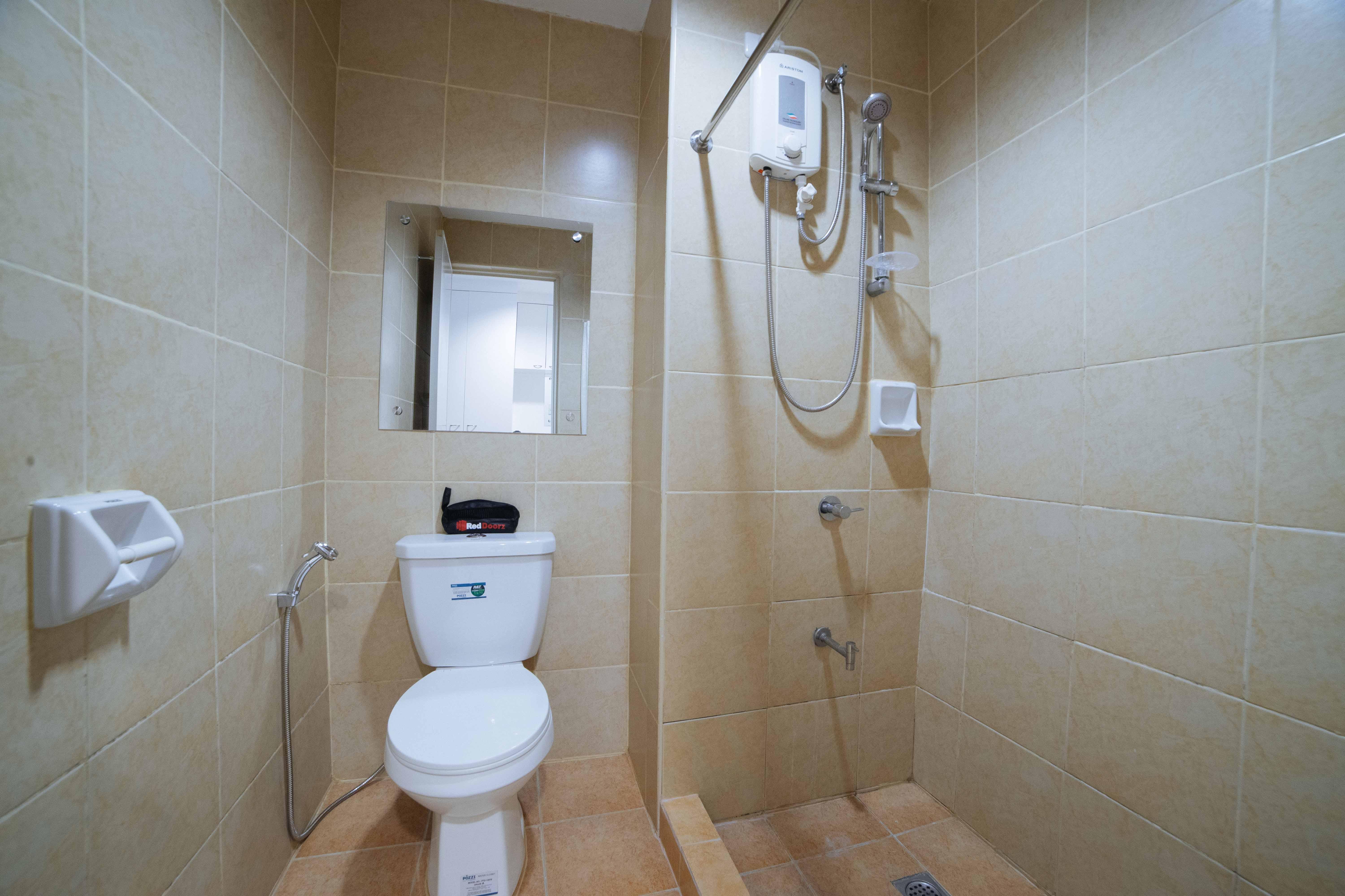 Reddoorz Plus @ Roxas Street Davao City Extérieur photo