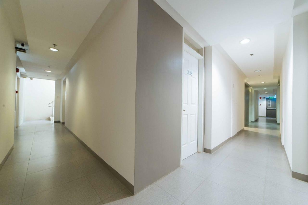Reddoorz Plus @ Roxas Street Davao City Extérieur photo